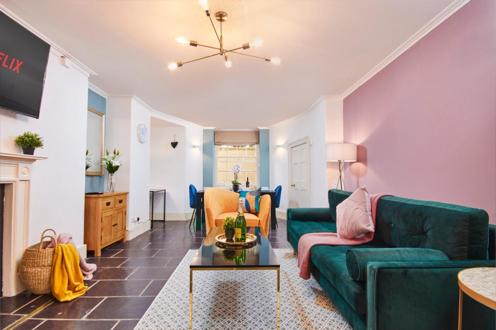 Beautiful 2Bedroom 4 Actual Beds House With Wifi By Purestay Bath Extérieur photo